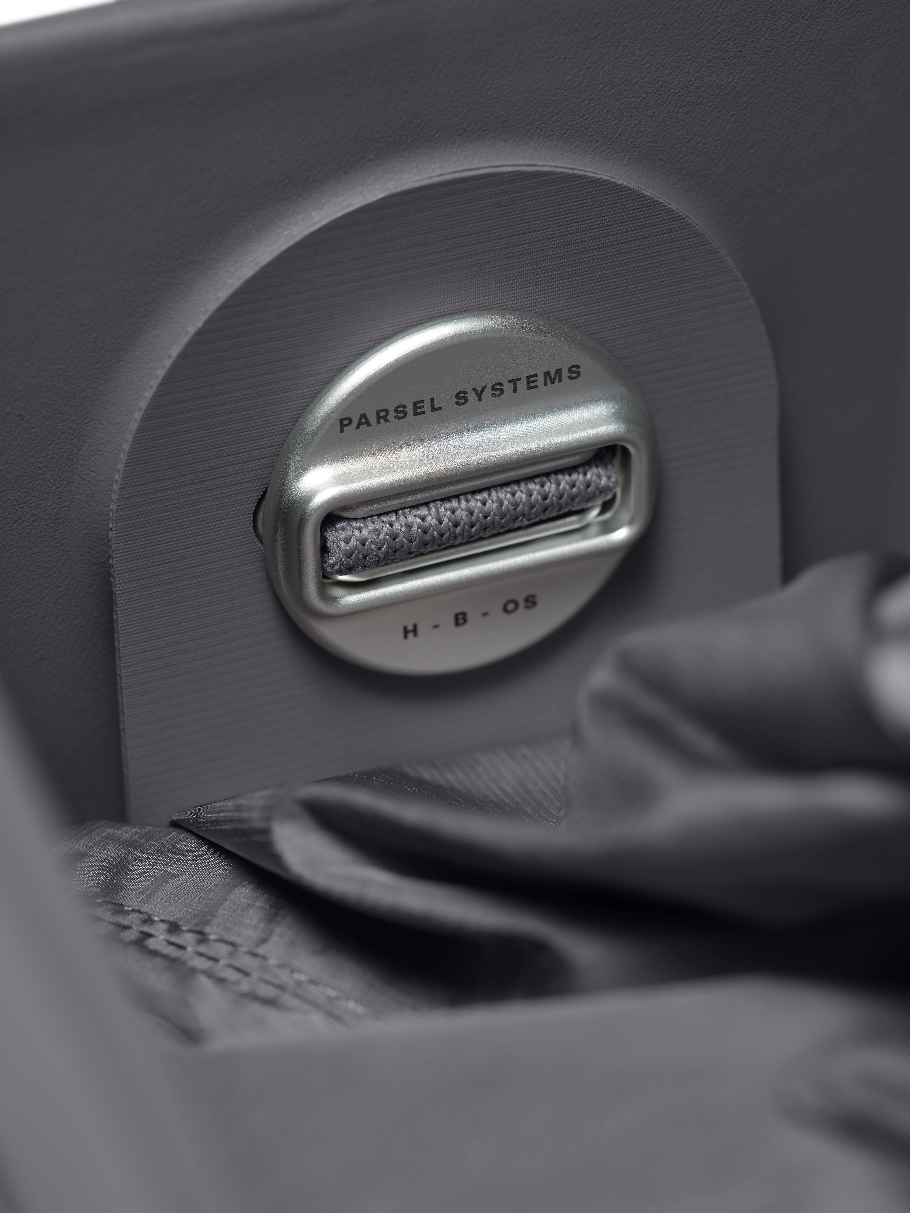 EAST WEST TOTE SYSTEM - XL